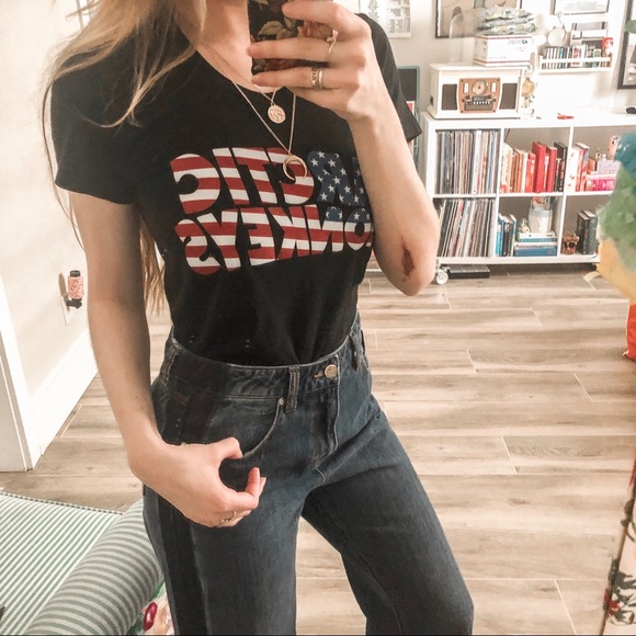 Tops - ARCTIC MONKEYS US TOUR SHIRT